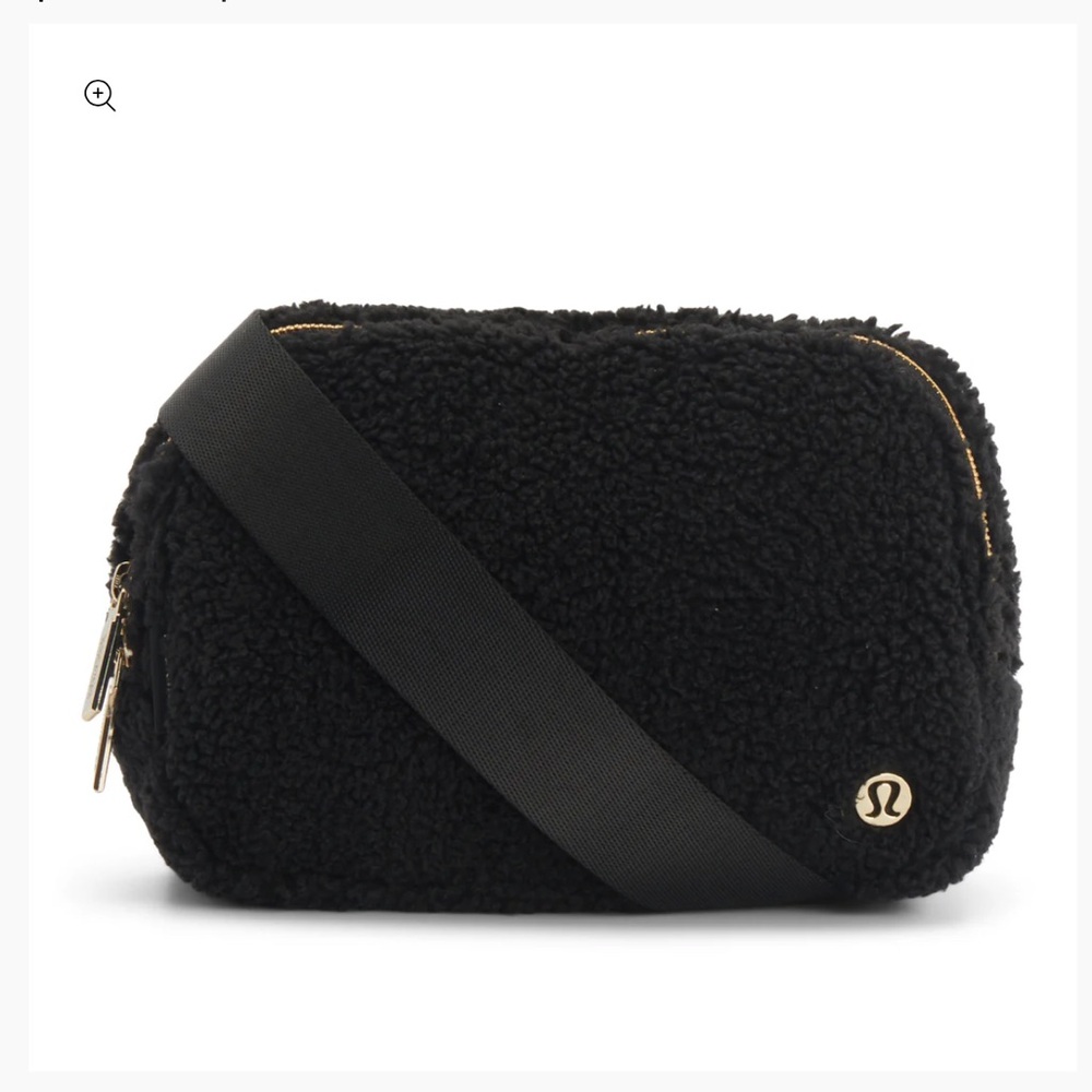 Everywhere Belt Bag Lululemon - black fuzzy